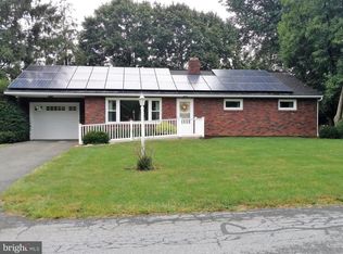 2419 Chestnut View Dr, Lancaster, PA 17603