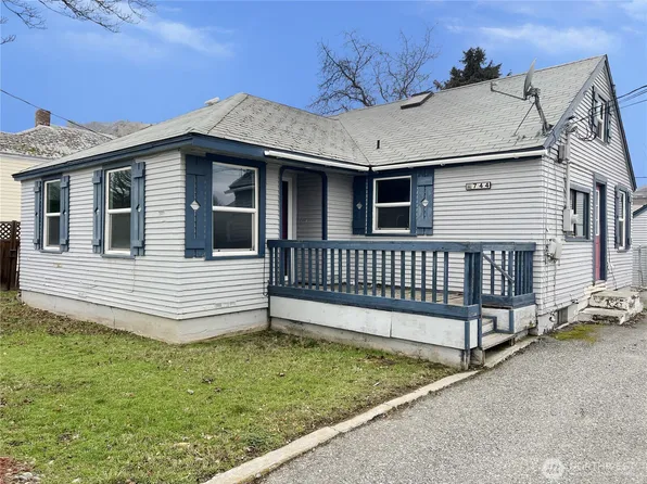 744 Saddlerock Drive, Wenatchee, WA 98801