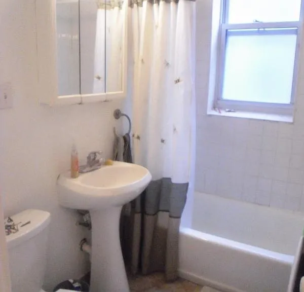 80 Gordon St #2 — Photo 3