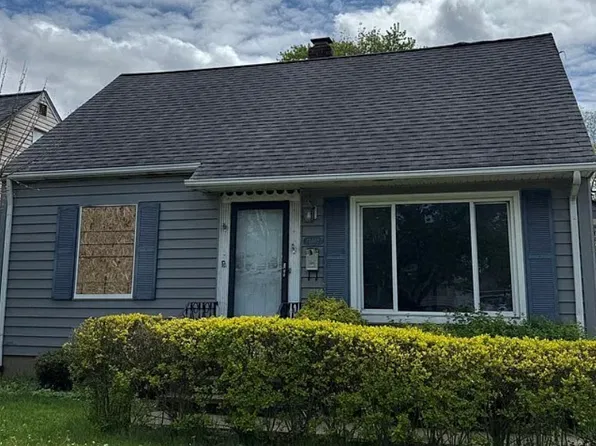 13402 Shady Oak Blvd, Garfield Heights, OH 44125