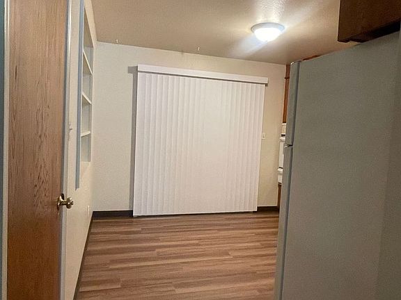 4th image of 3260-3290 Stingy Ln