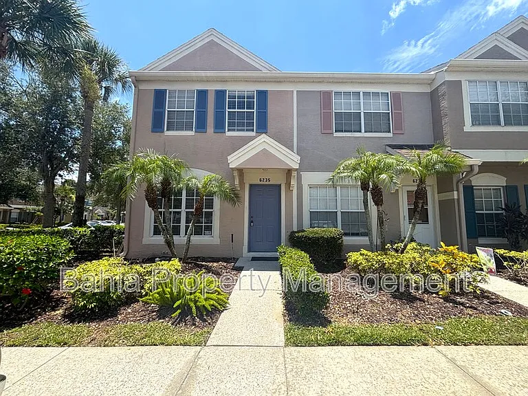 6235 Bayside Key Dr — Photo 1