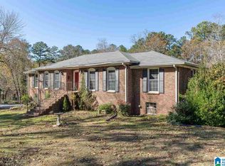 905 Valley Trl, Warrior, AL 35180