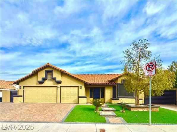 7874 Clearwood Ave, Las Vegas, NV 89123