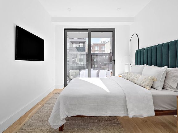 5th image of 340 Metropolitan Ave #5A