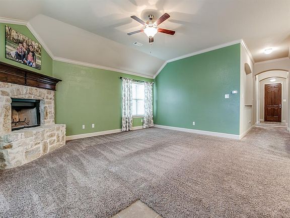 5th image of 3022 Carlton Pkwy