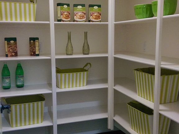 Kitchen Pantry