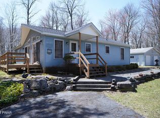 100 Logger Rd, Canadensis, PA 18325