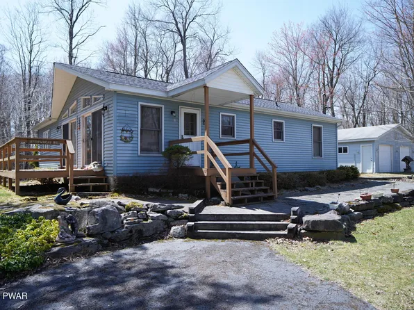 100 Logger Rd, Canadensis, PA 18325