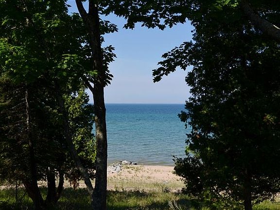 4th image of 4972 Lower Shore Dr