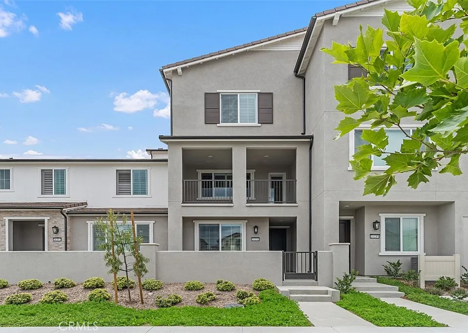 16195 Plumeria Ln