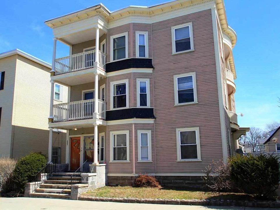 1st image of 541 Dubuque St #1-3