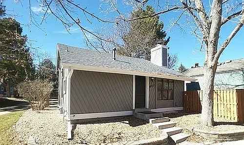 10231 E Peakview Ave Photo 1