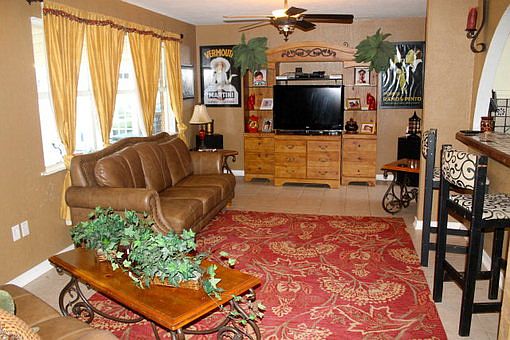 5th image of 3405 Clearmont Ave