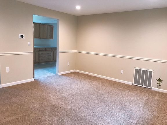 4th image of 10822 NE 141st Pl