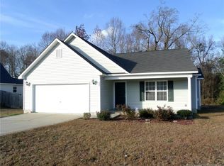 205 Quarry Ln, Raeford, NC 28376