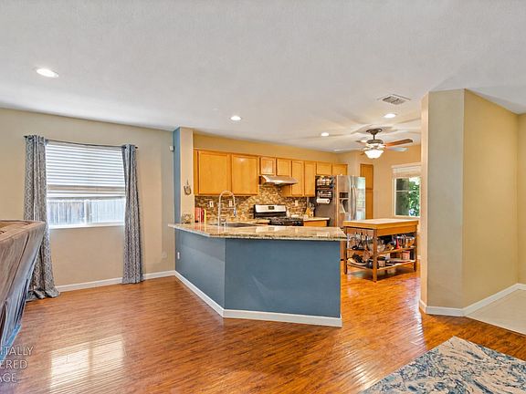 5th image of 4531 Excelsior Rd