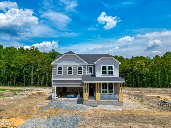 83 Bluestone Dr, Lillington, NC 27546