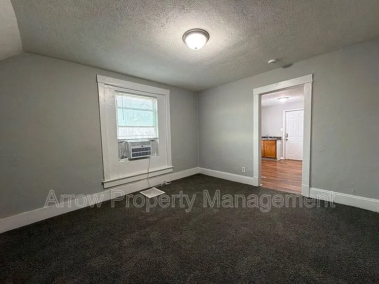 2500 P St #2 — Photo 4