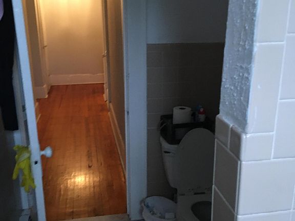 3rd image of 260 Park Ave Ste 2