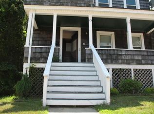 13 Alger St, New London, CT 06320