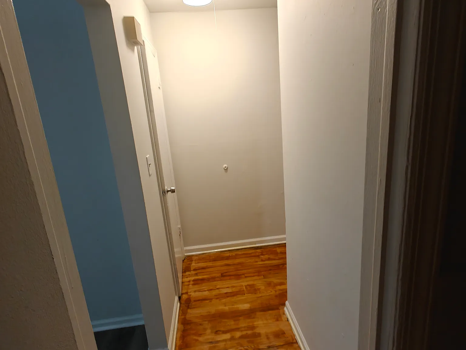 2 bed, 825 sqft, $1,700 — Photo 3