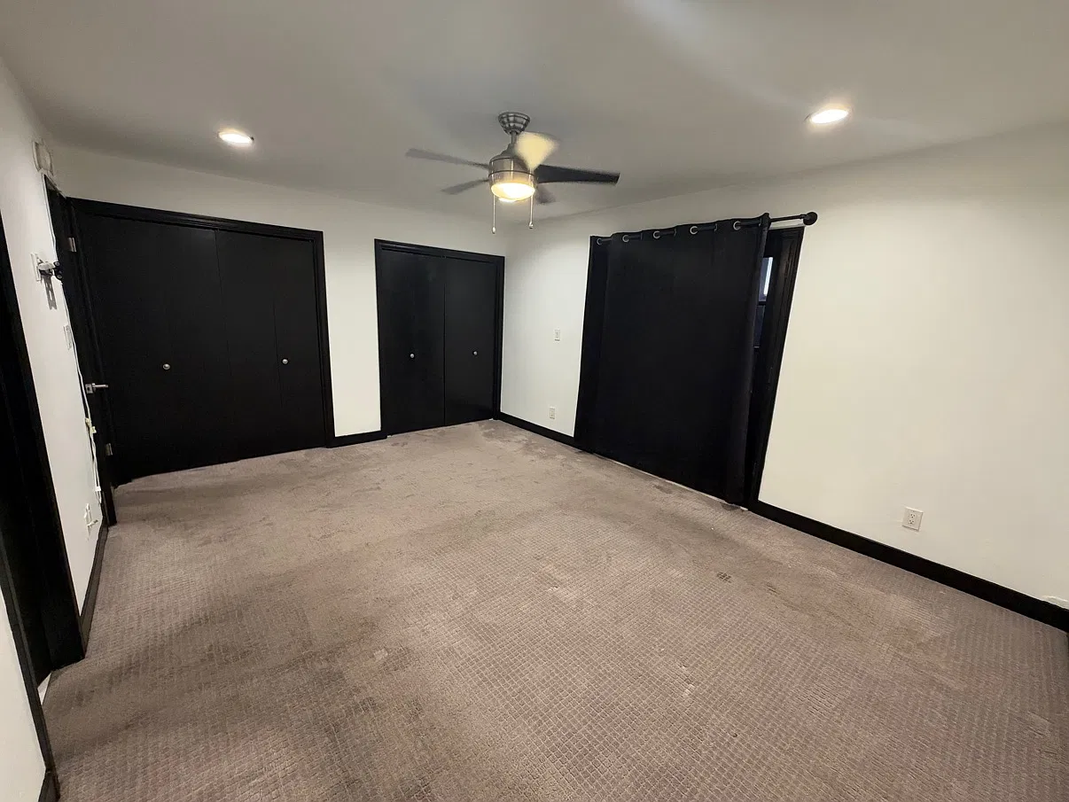 2 bed, 1065 sqft, $1,900 — Photo 4