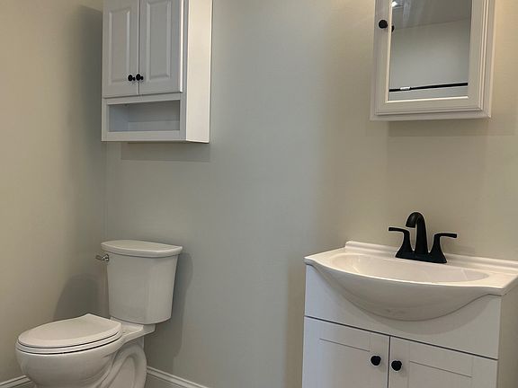 5th image of 37 Cottage St #F