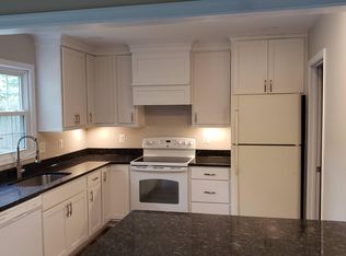 424 Forest Ct, Warrenton, VA 20186