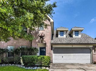 6018 Sandy Creek Dr, Baytown, TX 77523