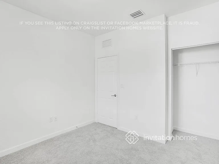 2839 SW 16th Ter — Photo 12