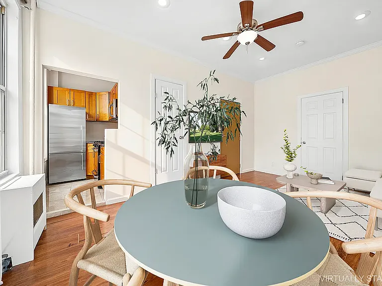109 Moffat St #3F — Photo 3