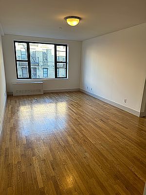 2nd image of 410 W 48th St APT 32