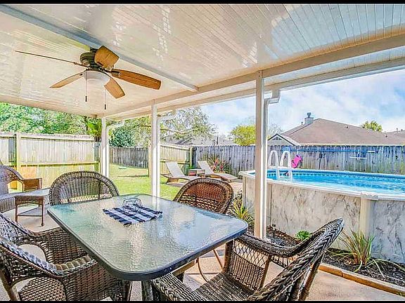 3rd image of 1467 Dunhurst Dr