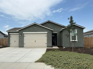 7802 Savannah Height Ave, Bakersfield, CA 93313