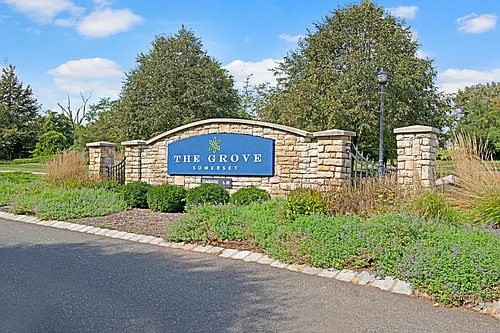 Grove at Somerset Photo 1 Grove at Somerset Photo 1