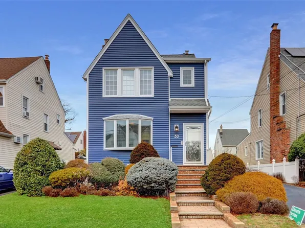 53 Orleans Road, Valley Stream, NY 11581