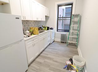 1819 Summerfield St #B6, Ridgewood, NY 11385