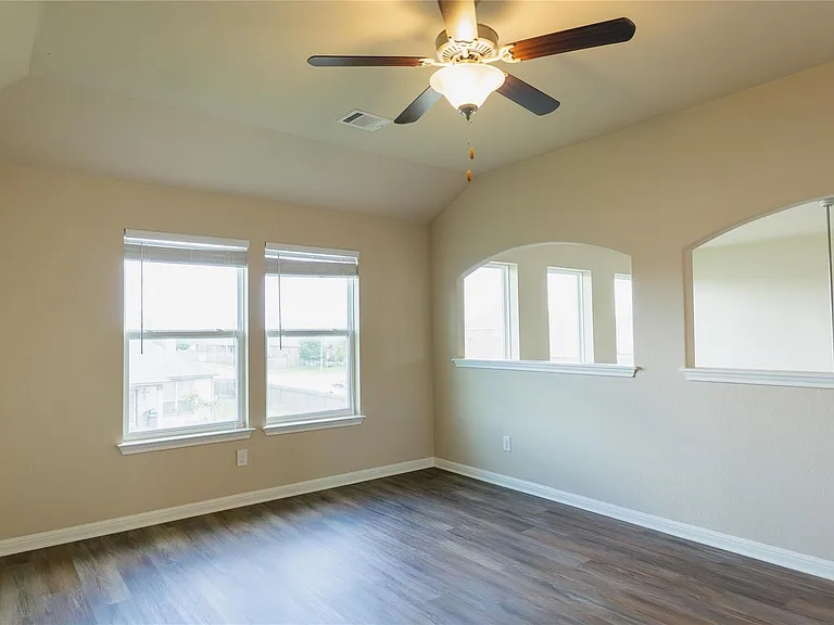 7993 Arezzo Dr — Photo 14