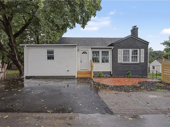 58 Paolino St, Johnston, RI 02919