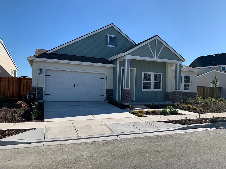 259 Waterside Pl