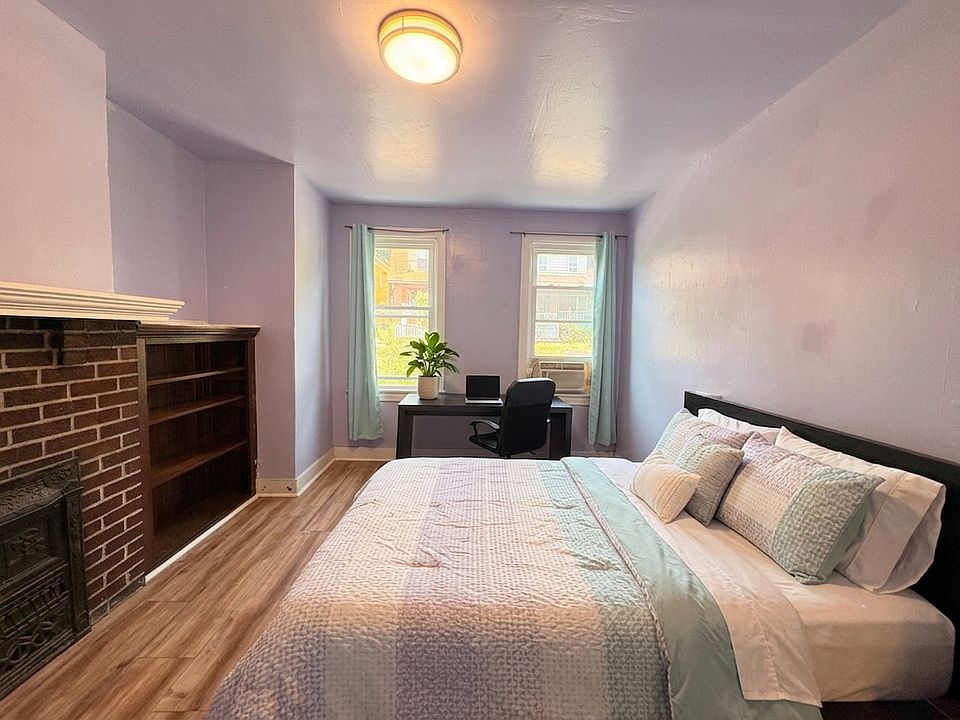 1st image of 1033 Flemington St