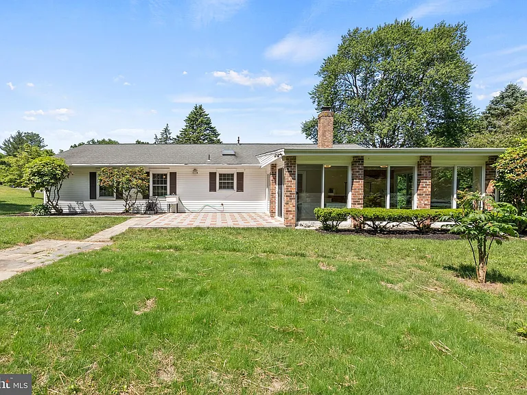 4650 Palomino Ct — Photo 35