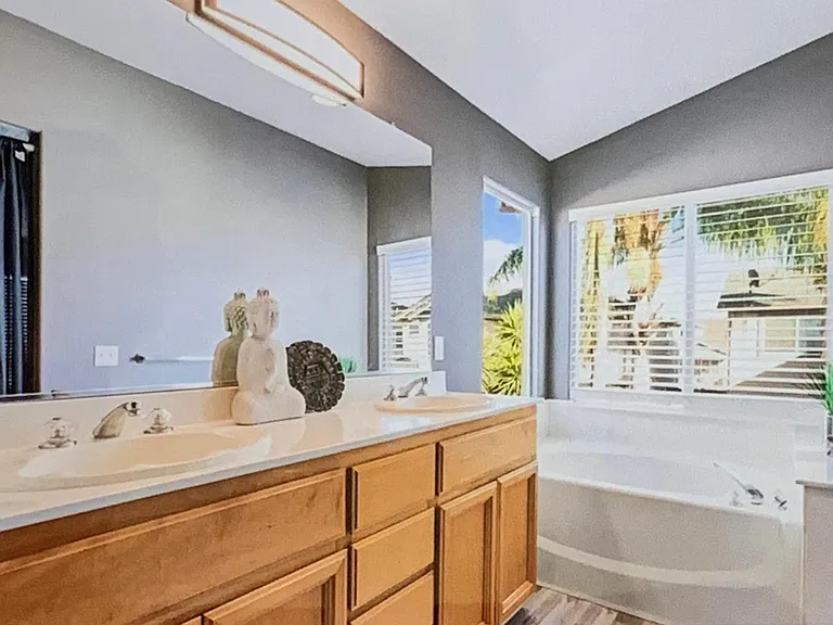 2720 Arbor Grove Ln — Photo 10