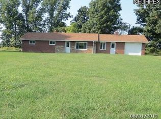 16582 Middletown Rd, North Benton, OH 44449