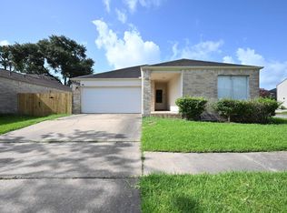 7735 Quail Meadow Dr, Houston, TX 77071