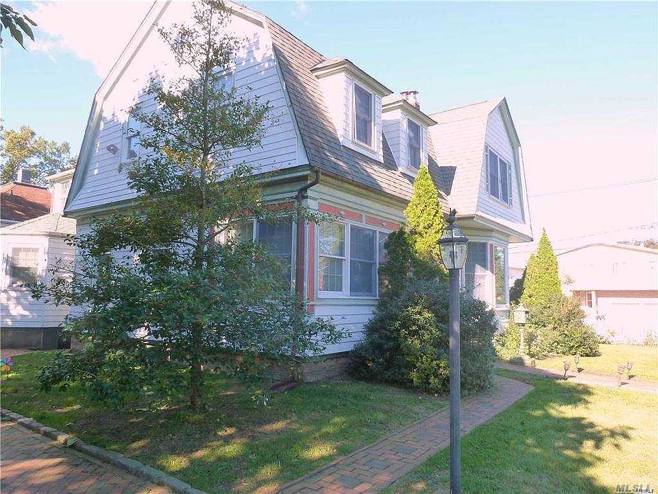 1st image of 237 Irving Pl #3