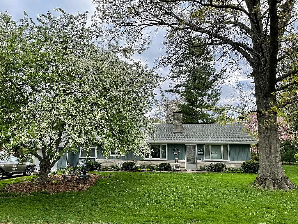 2012 Boudreau Dr photo 1
