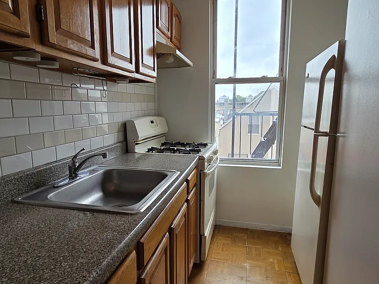 60-19 56th Dr #2B — Photo 1