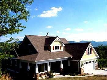 2nd image of 890 Summit Trce